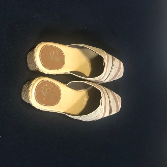 Women's Tan, Yellow and Brown textile mules, size 6 M - Picture 2 of 10